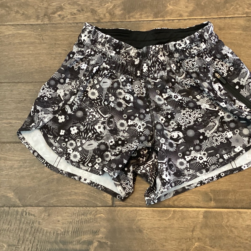 Limited edition Seawheeze tracker shorts 4 inch